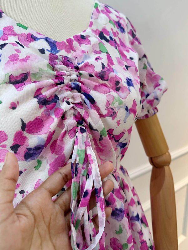 BLUSH BREEZE - FLORAL BLOUSE - Image 6